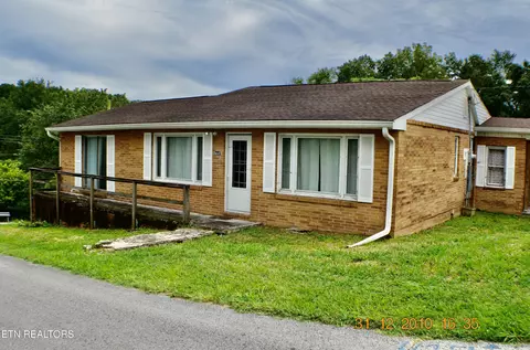 417 E Rockwood St, Rockwood, TN 37854