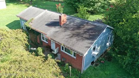 11002 Mckinney Rd, Mascot, TN 37806