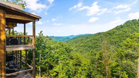 4471 Stackstone Rd, Sevierville, TN 37862 photo 19