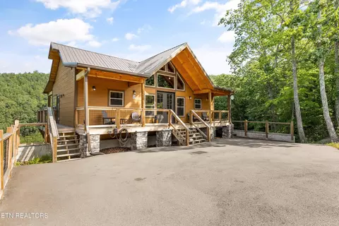 4471 Stackstone Rd, Sevierville, TN 37862 photo 3