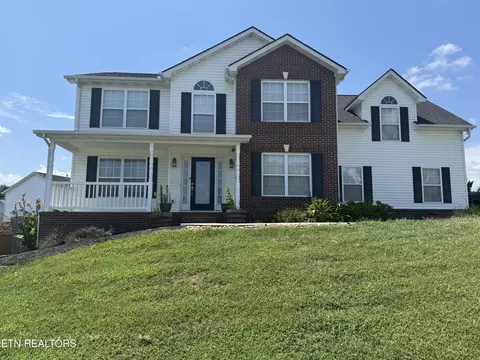 5511 Golden Gate Rd, Knoxville, TN 37918