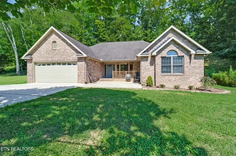 281 Ollis Rd, Oliver Springs, TN 37840