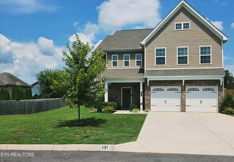 131 E Glenview Dr, Lenoir City, TN 37771