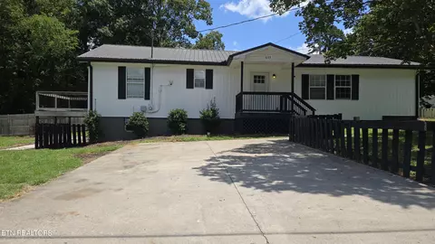 605 Guille St, Athens, TN 37303