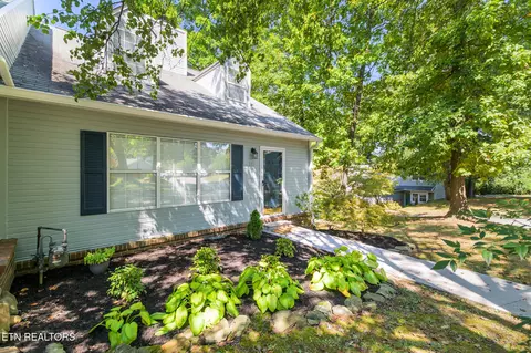 804 Olde Pioneer Trail 151 Tr, Knoxville, TN 37923