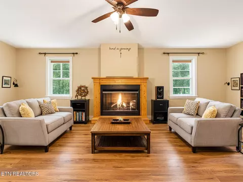 623 Whippoorwill Dr, Talbott, TN 37877 photo 5