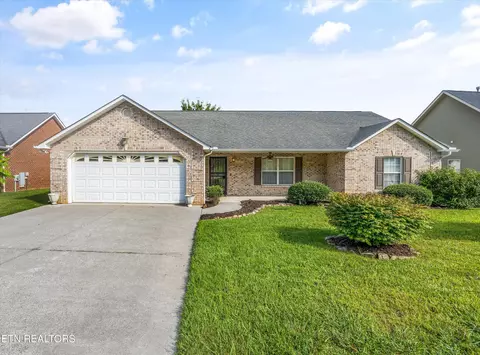 4535 Waldon Pond Ln, Corryton, TN 37721