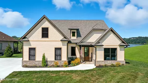 659 Quiet River Ln, Loudon, TN 37774