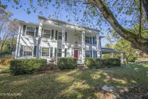 134 Andy Baird Dr, La Follette, TN 37766