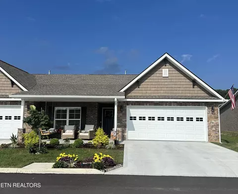 540 Henderson Rd #135, Pigeon Forge, TN 37863