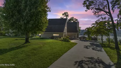 3541 E Atherton Ln, Baneberry, TN 37890