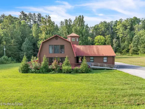 2930 Mcmahan Sawmill, Sevierville, TN 37862