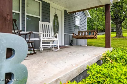 Exterior - 265 Grape Rough Rd, Oneida, TN 37841 photo 4 of 5