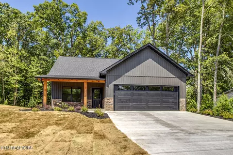 243 Lakeshore Ln, Decatur, TN 37322