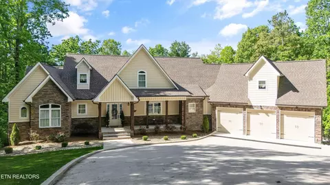 237 Lakemont Ln, Caryville, TN 37714