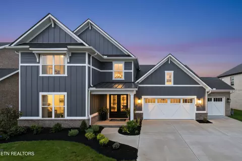2125 White Sycamore Ln, Knoxville, TN 37932