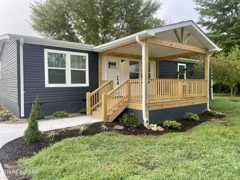 1320 W Beaver Crk, Powell, TN 37849