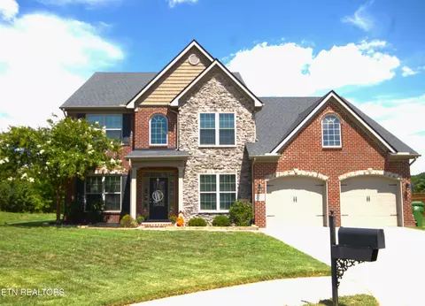 139 Beckwood Ln, Maryville, TN 37801