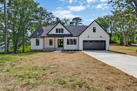 108 Chestnut View Dr, Kingston, TN 37763