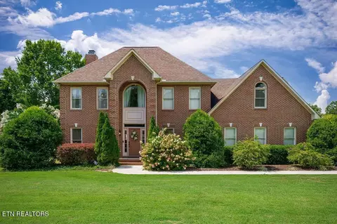 528 Saddle Ln, Cookeville, TN 38501