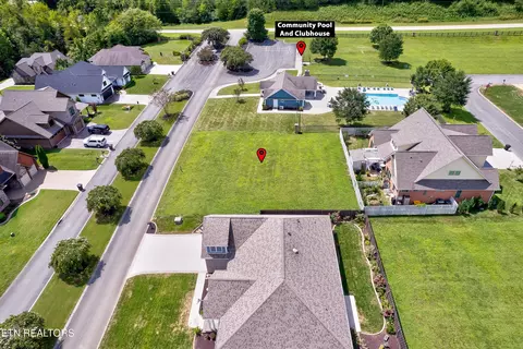 223 Lighthouse Blvd, Loudon, TN 37774