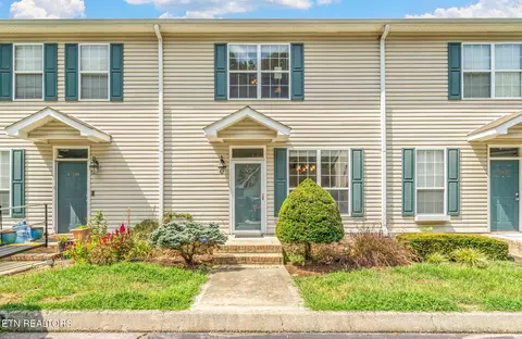 10737 Prince Albert Way, Knoxville, TN 37934