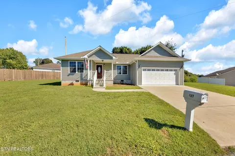 127 Kars Ln, Tazewell, TN 37879
