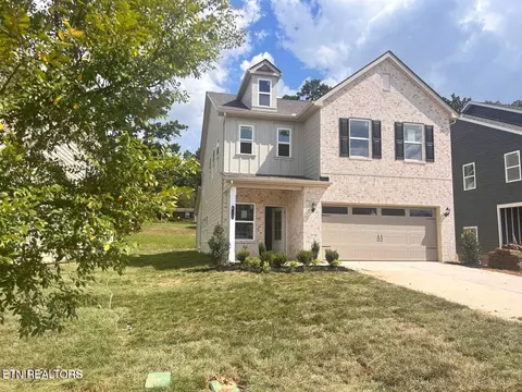12730 Duckfoot Ln, Farragut, TN 37934