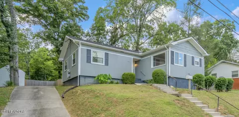 115 Kentucky Ave, Oak Ridge, TN 37830