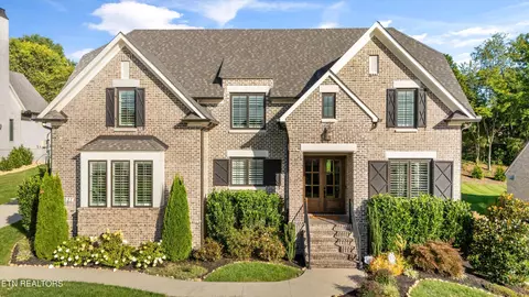 527 Larksong Dr, Knoxville, TN 37934