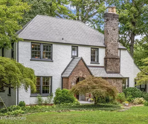 706 Forest Hills Blvd, Knoxville, TN 37919