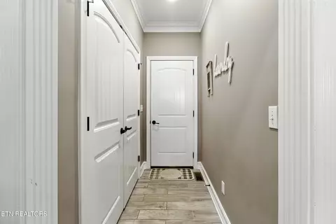 Entry Way - 157 Danielle Ct, Harrogate, TN 37752 photo 3 of 3