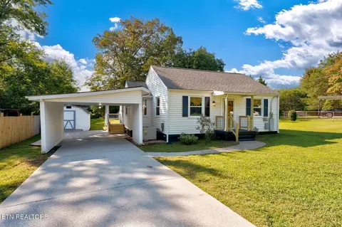 1002 Fair Dr, Knoxville, TN 37912