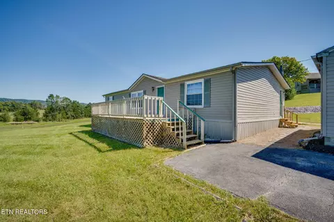 1983 Oasis Rd, Bulls Gap, TN 37711