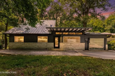 519 Noelton Dr, Knoxville, TN 37919