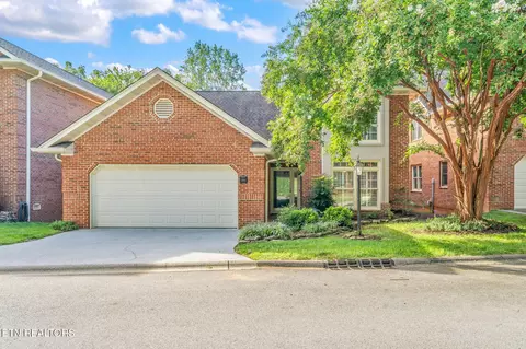 7912 Grousemoor Dr, Knoxville, TN 37919
