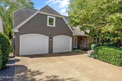 2008 Breakers Pt, Knoxville, TN 37922