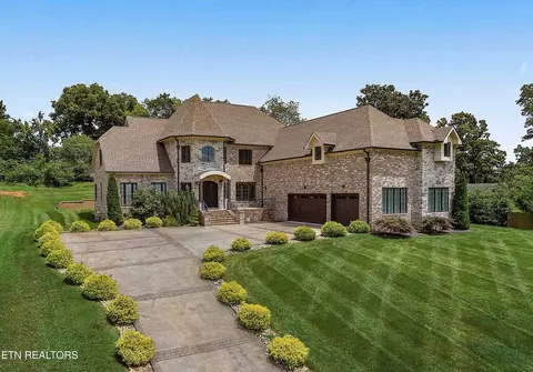 7100 Sir Arthur Way, Knoxville, TN 37919