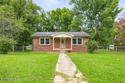 707 Clay Ave, Cookeville, TN 38501