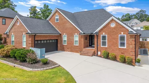7933 Wells Scenic View Ln, Knoxville, TN 37938