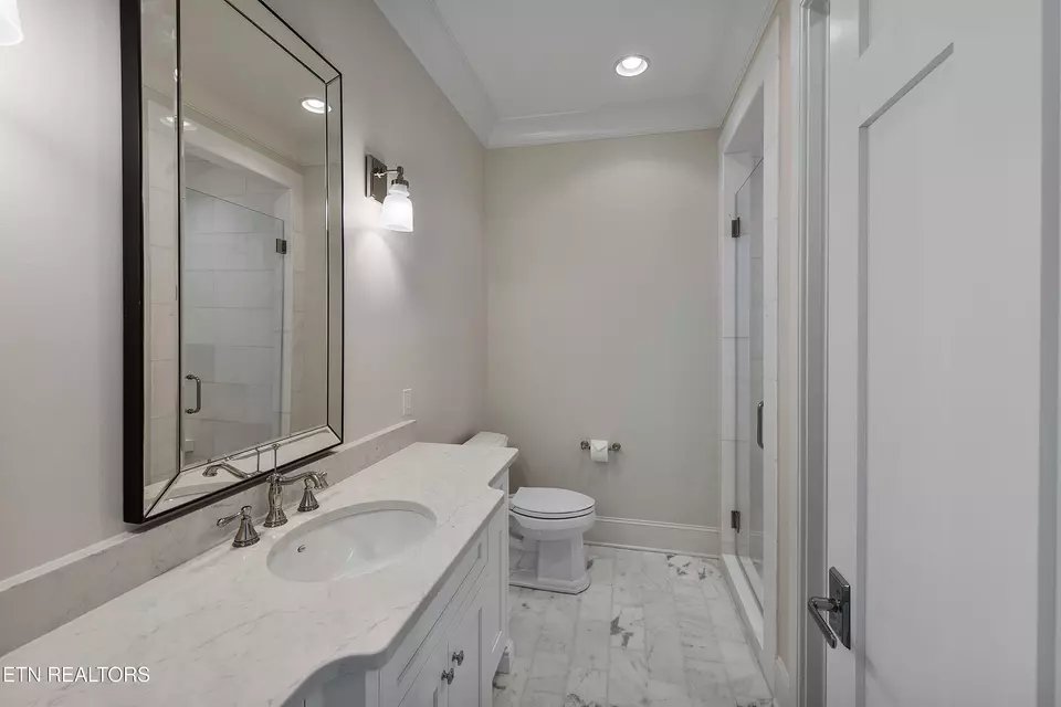 Bath - 12747 Highwick Cir, Knoxville, TN 37934 photo 4 of 8