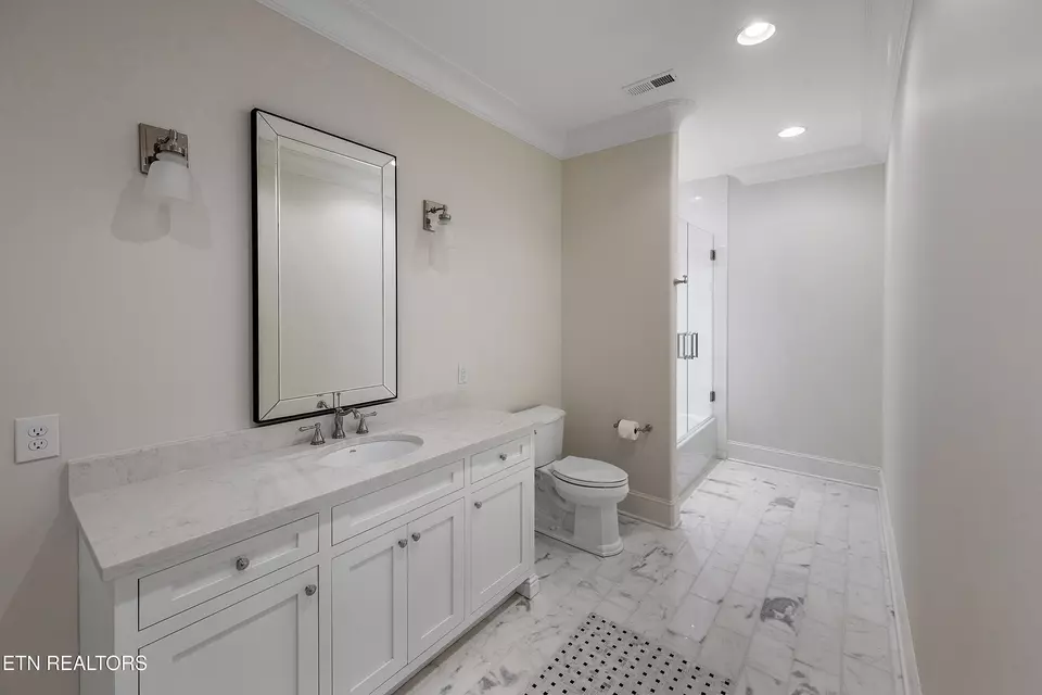 Bath - 12747 Highwick Cir, Knoxville, TN 37934 photo 8 of 8