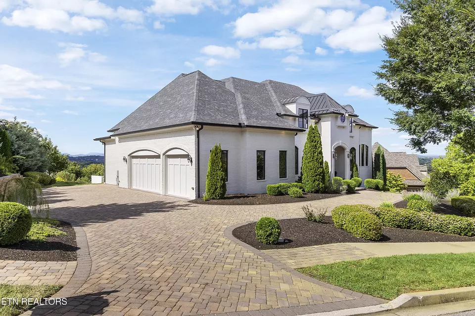 Exterior - 12747 Highwick Cir, Knoxville, TN 37934 photo 8 of 10