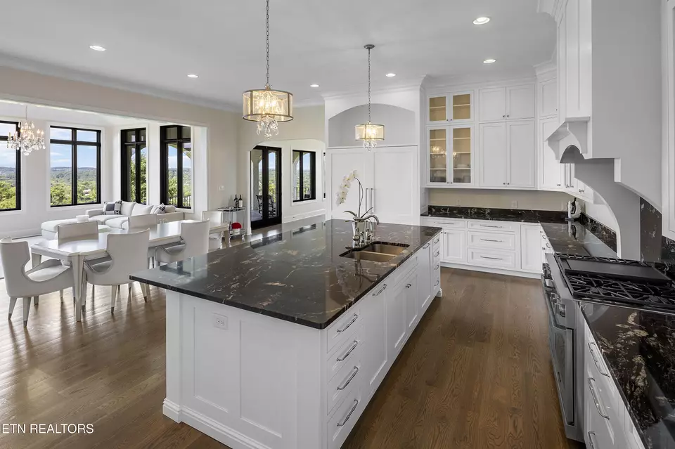 Kitchen - 12747 Highwick Cir, Knoxville, TN 37934 photo 4 of 4