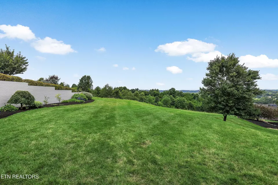 Exterior - 12747 Highwick Cir, Knoxville, TN 37934 photo 6 of 10