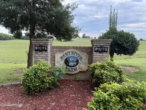 Bent Rd, Kodak, TN 37764 photo 4