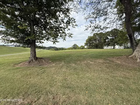 Bent Rd, Kodak, TN 37764 photo 2