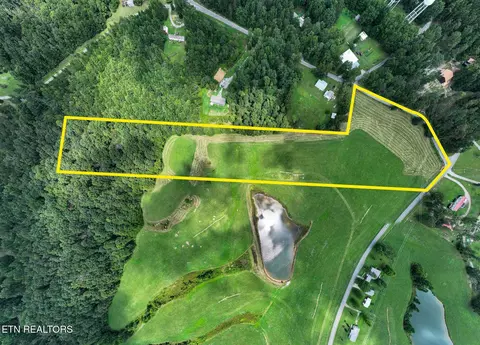 Blaylock Rd, Crossville, TN 38572