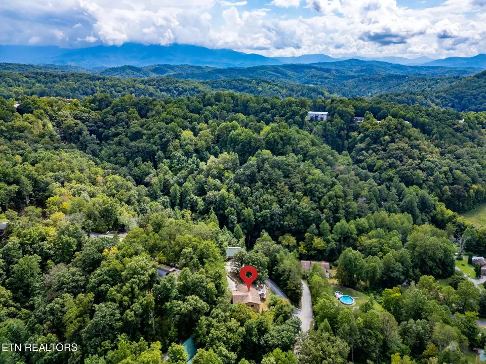 View/Area - 3825 Dollys Dr, Sevierville, TN 37876 photo 1 of 1
