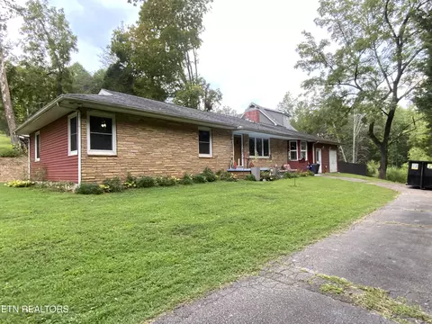 318 Branch Ln, Clinton, TN 37716
